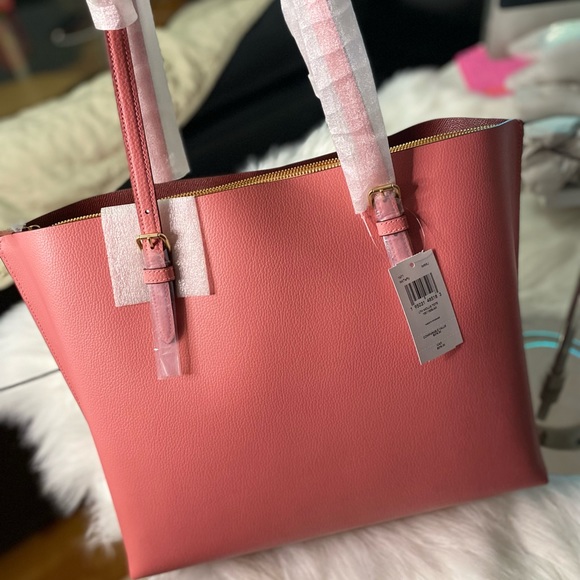 Brand New COACH Mollie Tote - Picture 2 of 4